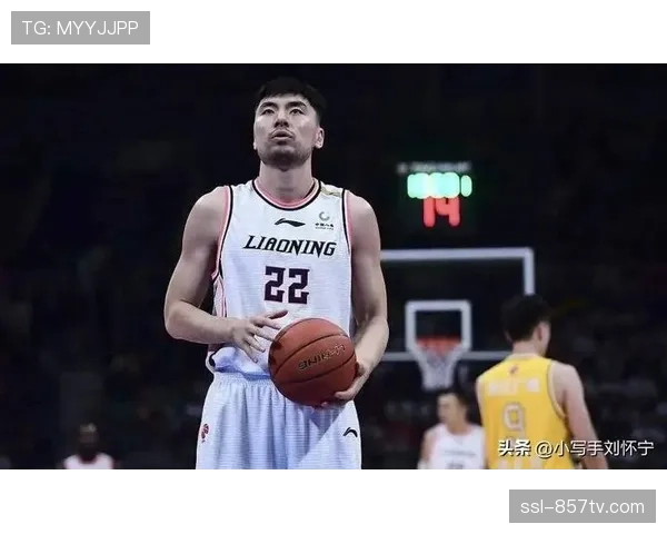 老将李晓旭夺冠夜更衣室与家人视频通话